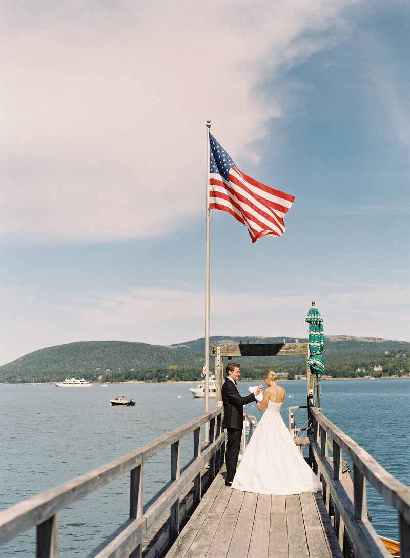 24 Vowsondockbarharbor