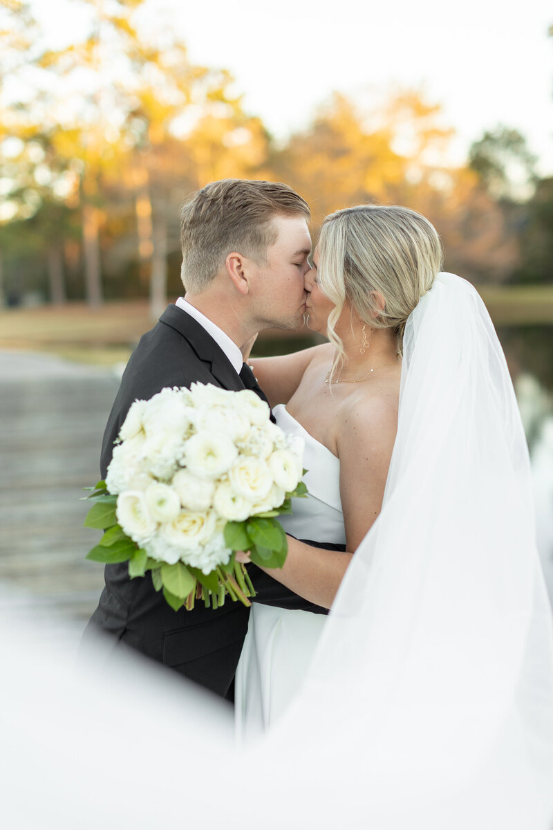 Winter Wedding at The Woodlands Country Club -115
