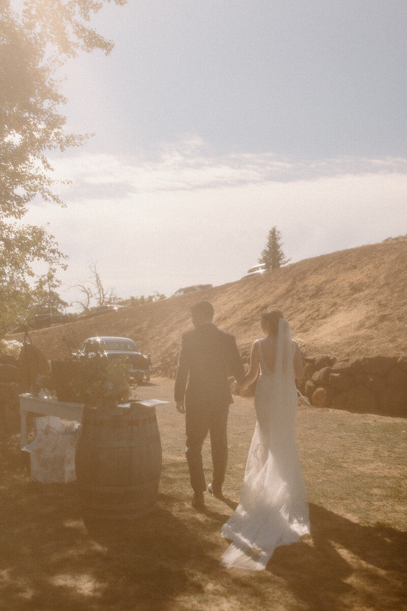 talia-sawyer-wedding-ceremony-taylorraephotofilm-189_websize