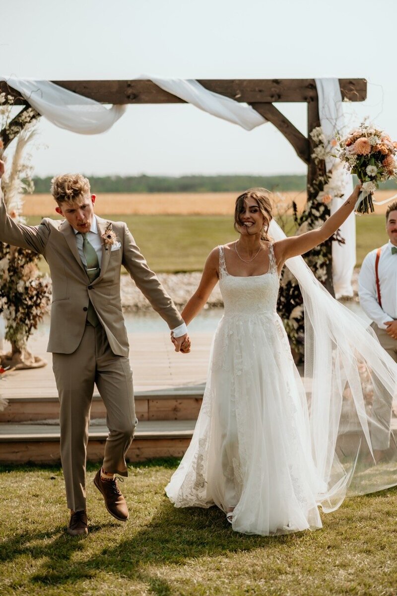 Wedding Venue Near Calgary and Edmonton 65 Large 11.02.45 AM