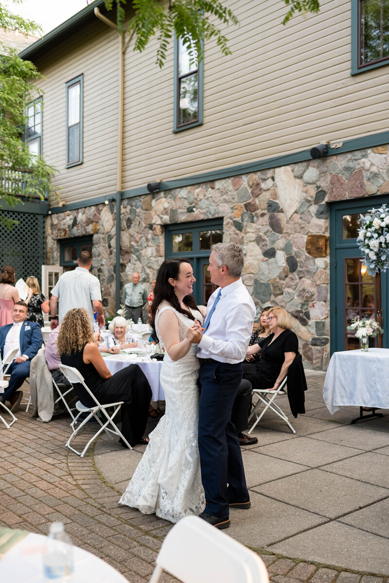 37-K&M - Grand Ledge Opera House Wedding - Mariah Kasten Photo
