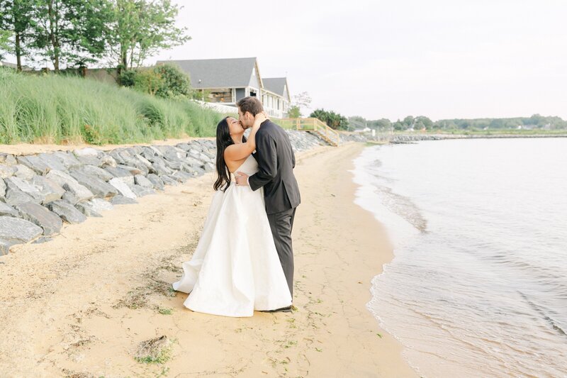chesapeake bay beach club wedding photographer