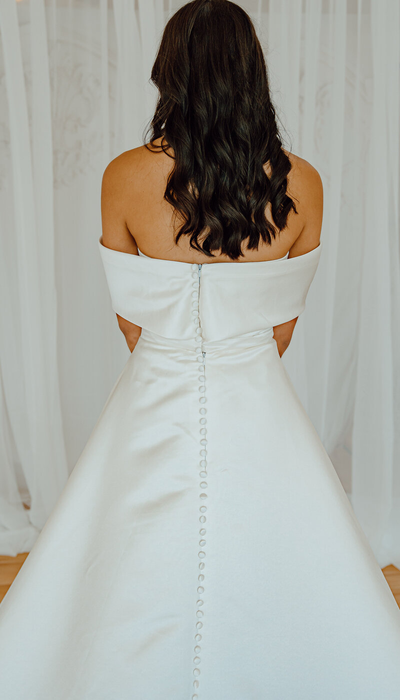 Ashley back closeup