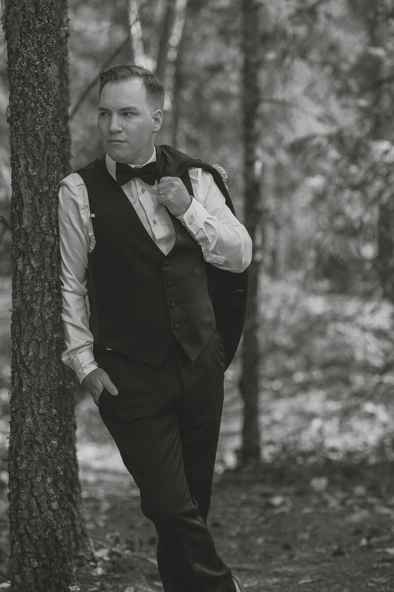 latitude-49-photography-T&B-Tigh-Na-Mara-Seaside-Resort-parksville-wedding-vancouver-island-07844-B&W