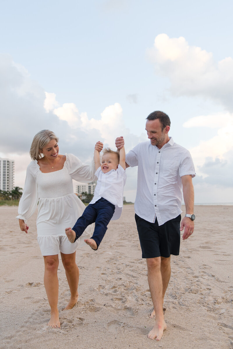 Megan-Portfolio-Family-Beach-Session-10