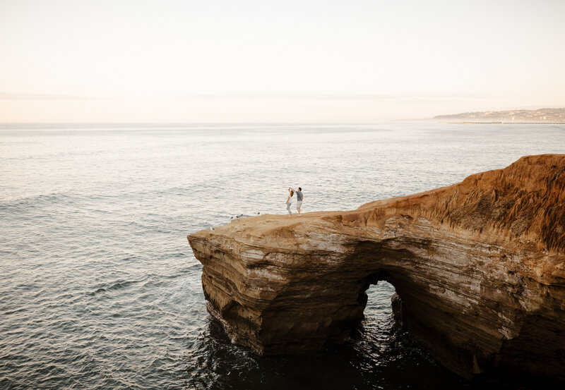 engagement session at sunset cliffs