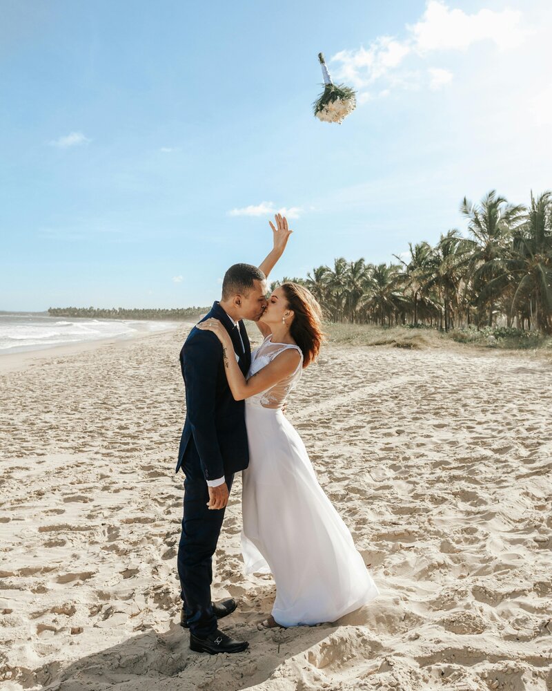 beach wedding