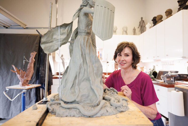 h.bts.Laurie-Barton_sculpture-shoot0351-1-scaled