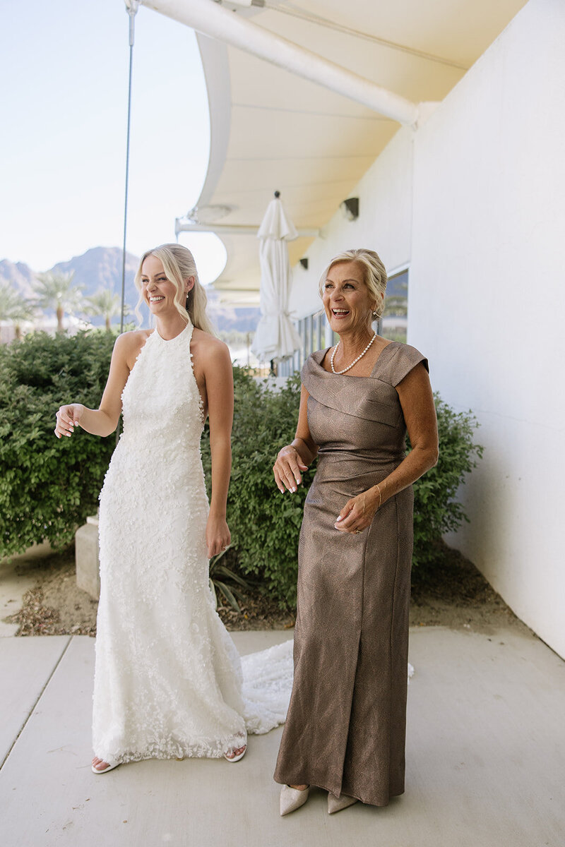 PalmSpringsWeddingDarbyBoboPhotoAllieGettingReady-15