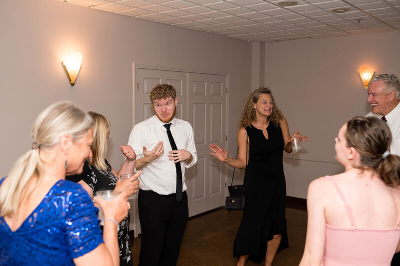 81-K&M - Grand Ledge Opera House Wedding - Mariah Kasten Photo
