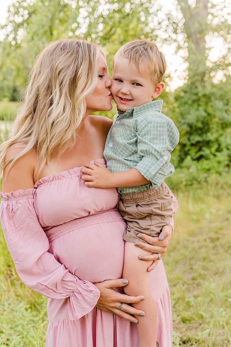 maternity session eau claire mom and son