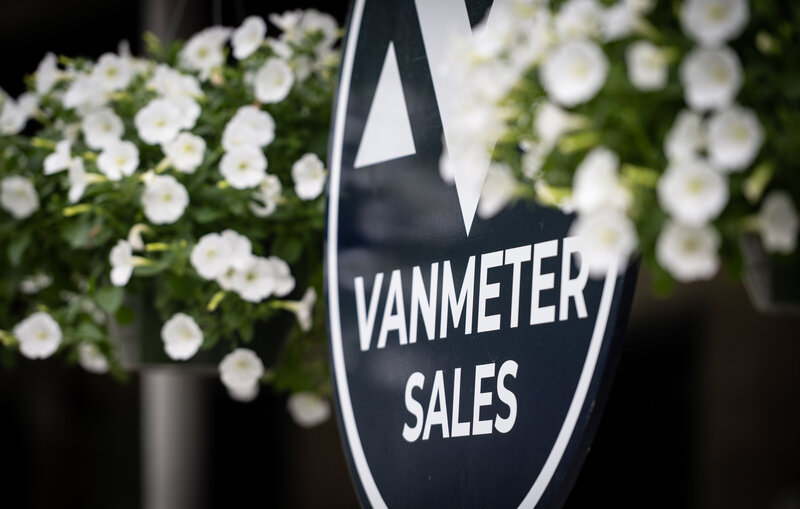 A sign for the VanMeter Sales consignment at a Thoroughbred sale.