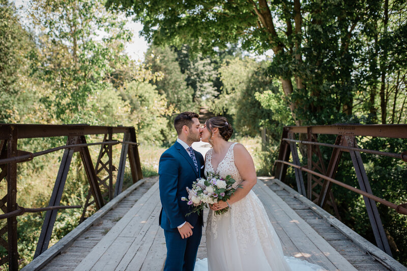 O&E_Wedding-Sneak-Peeks-19
