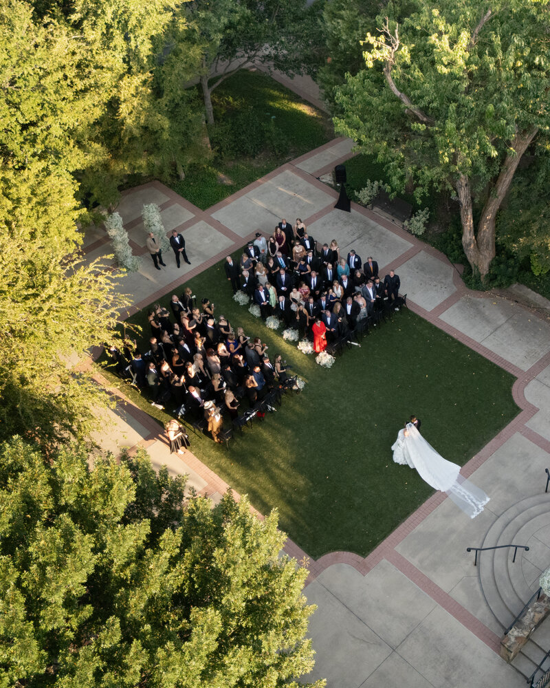 Heather Thompson Photography - Dallas Wedding Photographer