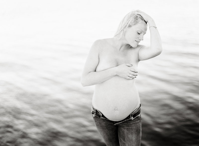 02-Maternity-Photographer-Manhattan