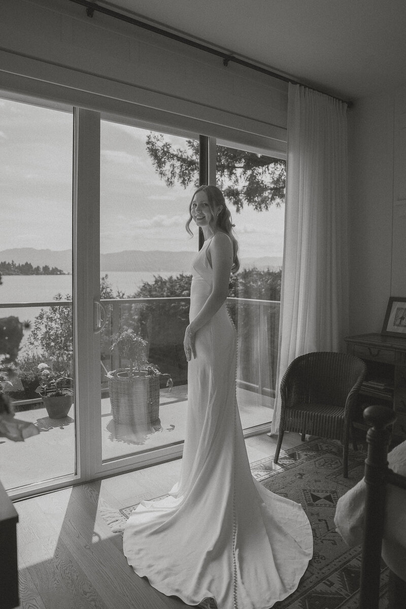 Bride during getting ready wedding photos in Saanichton by latitude 49 photography