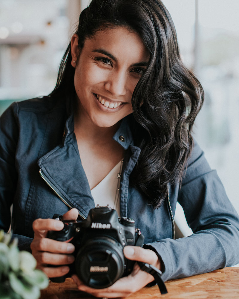 Tina Ricketts, Idaho photographer for weddings and senior portraits
