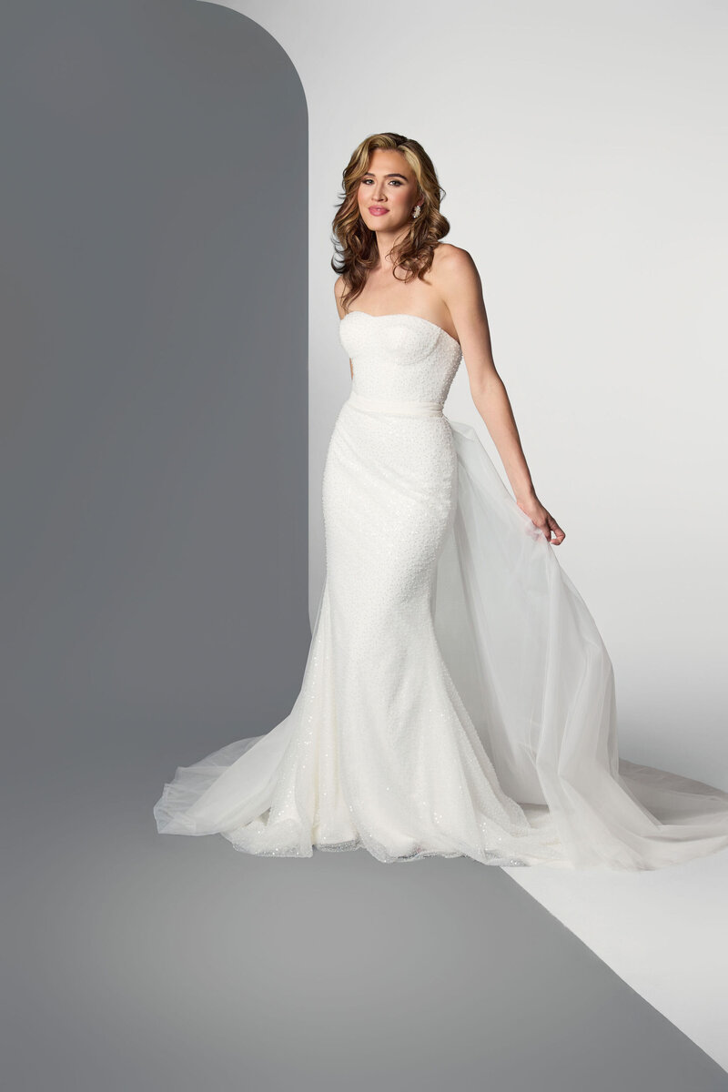 AngelBridalShoot1162HR-EVHR