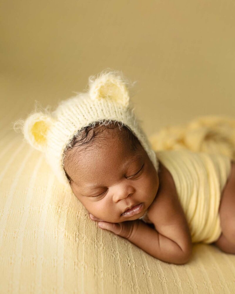 baltimore newborn photographer, maryland newborn photos, crofton md newborn portrait studio, baltimore baby photography