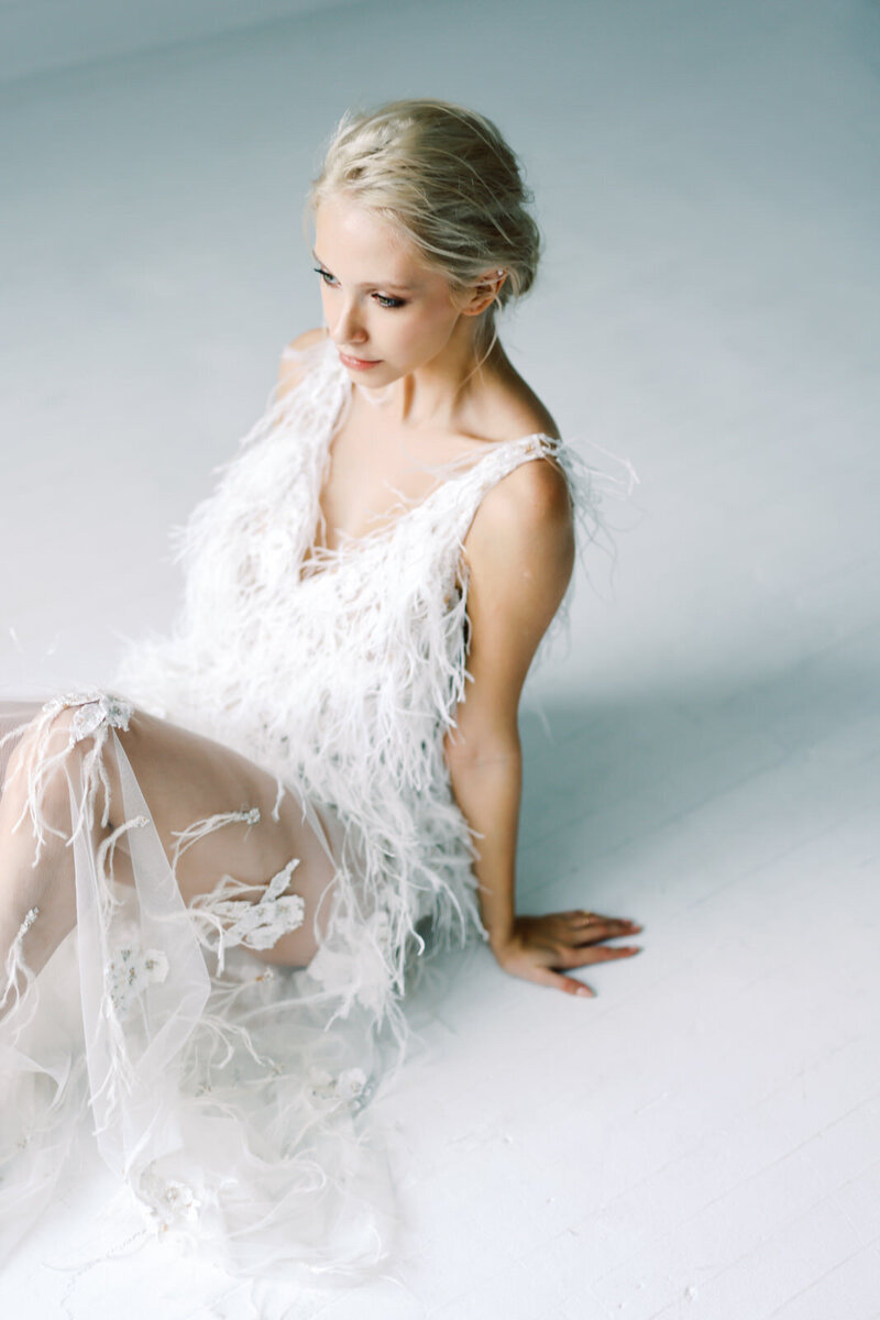 Chic and modern wedding photography during an elegant wedding in Baltimore, Maryland.