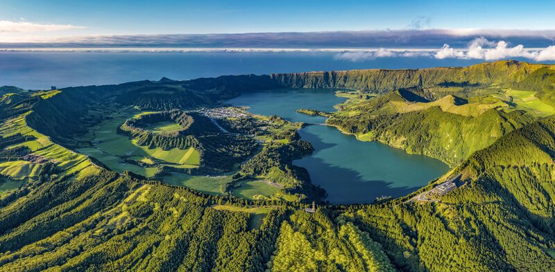 10-HIKAZORE-azores-sao-miguel-sete-cidades-lagoa-verde-azul