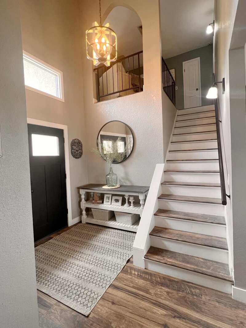 Ridgeview-After-Entry-Stair