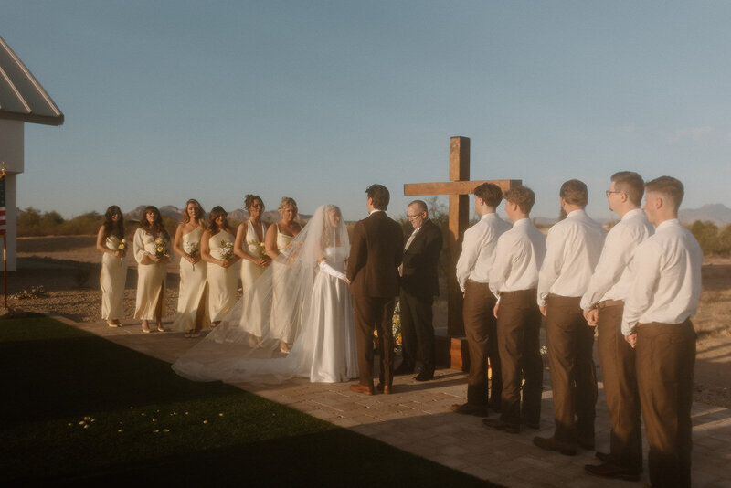 jami-oliver-wedding-ceremony-taylorraephotofilm-217_websize