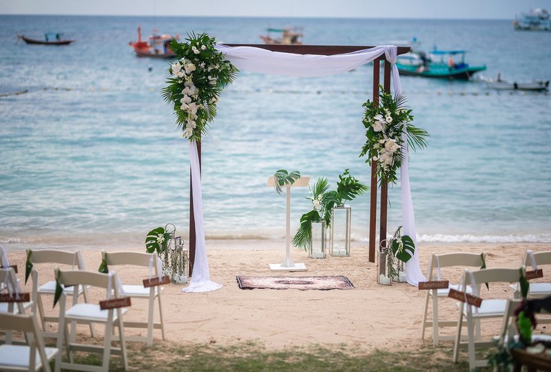 Beach weddings Koh Tao