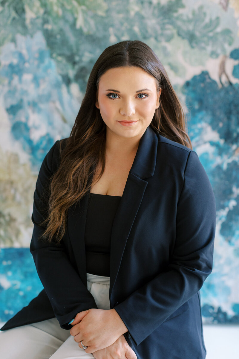 associate photographer Taylor Knight