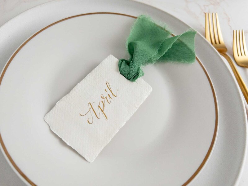 gold-hand-lettering-name-tags