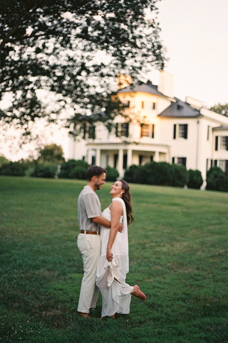 Oatlands-Historic-House-and-Gardens-Leesburg-Virginia-Engagement-35mm-Film-9