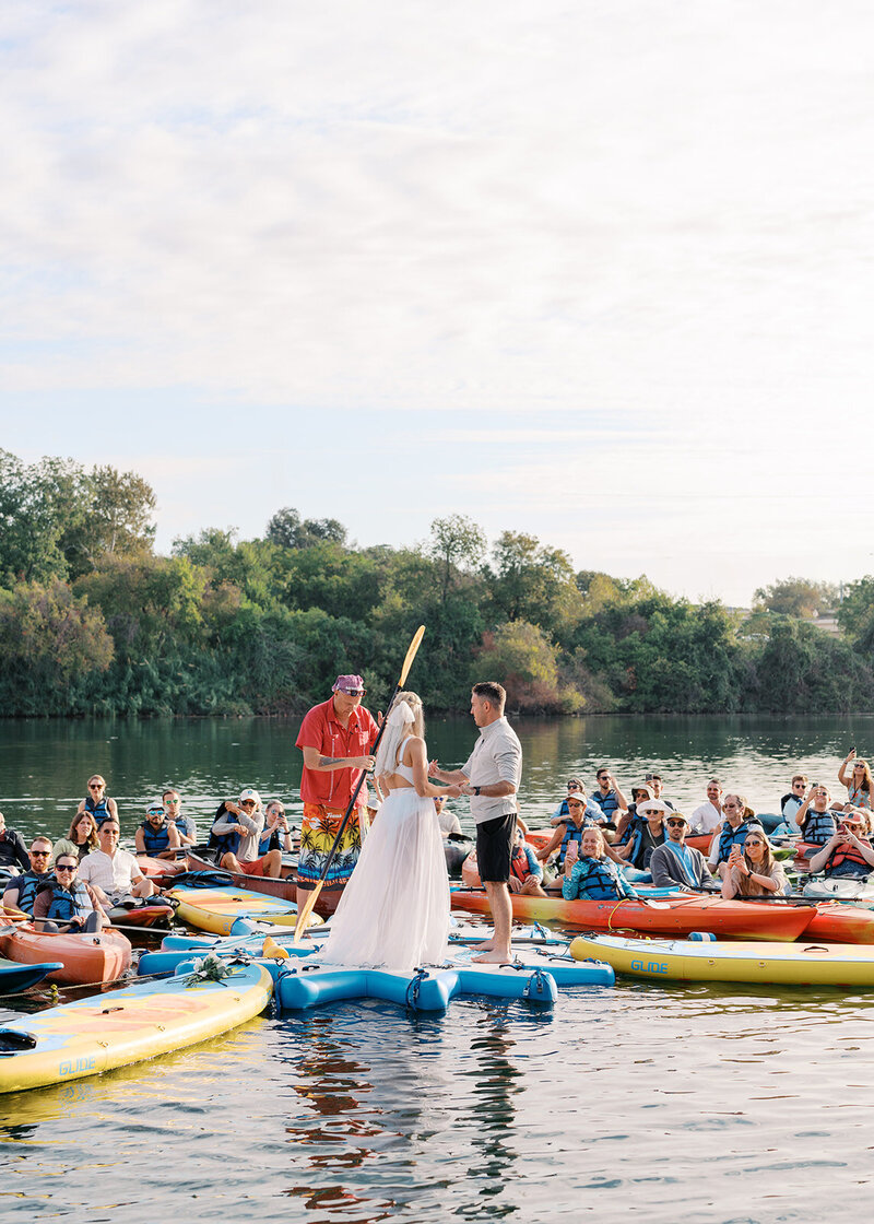 wedding-ceremony-on-lady-bird-lake-austin