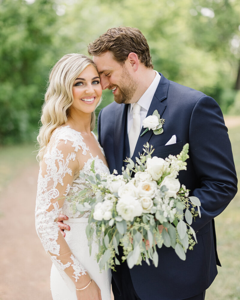 74 Nicollet-Island-Pavilion-Bride-Groom