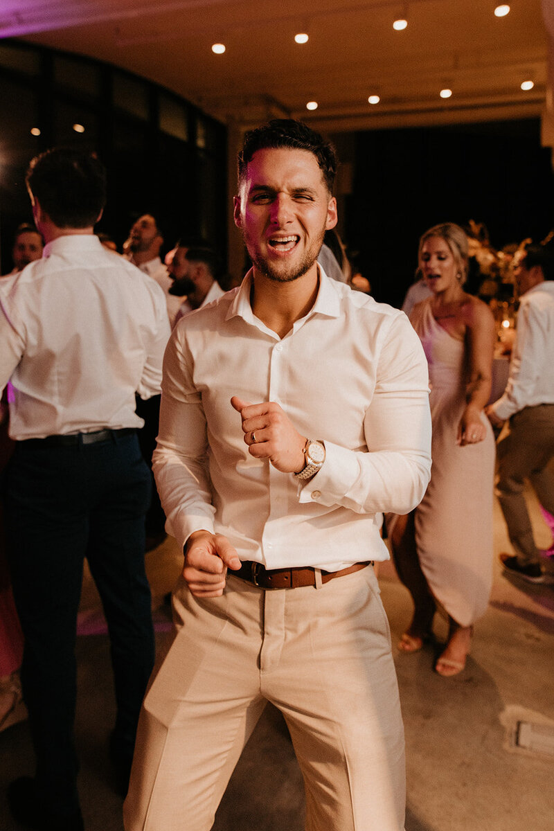 Hannah_Andrew_Wedding_Blog_6.12.21-00313