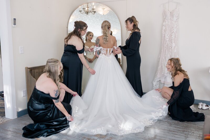 Edmonton Wedding Photos - Pine and Pond Wedding Venue (30)