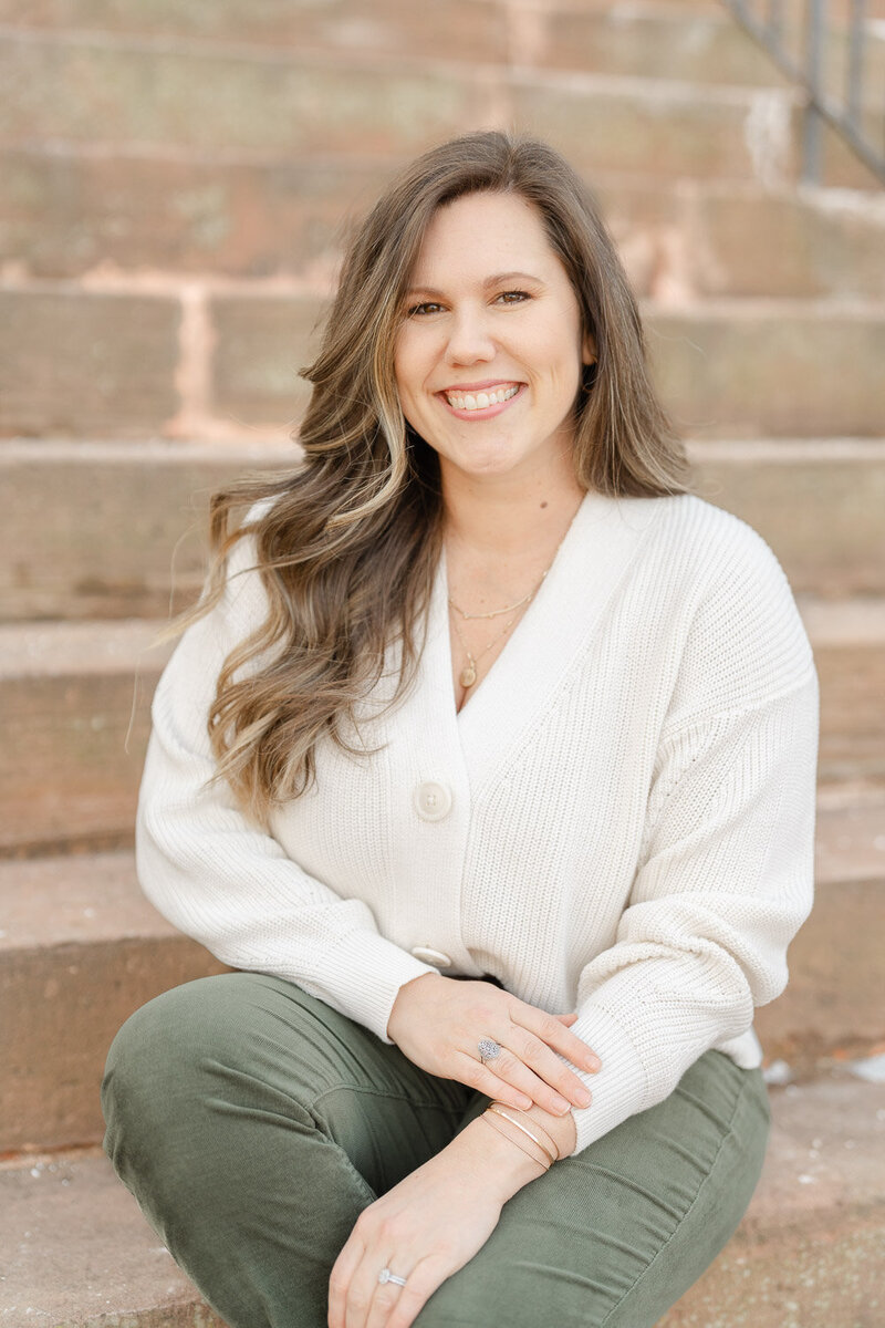 Brittany, an associate family photographer in Northern Virginia