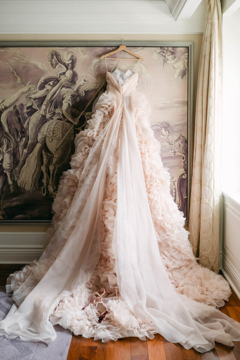 515-Notre-Dame-The-Ritz-Carlton-Montreal-Canada-Victoria-Philippe-Wedding-5