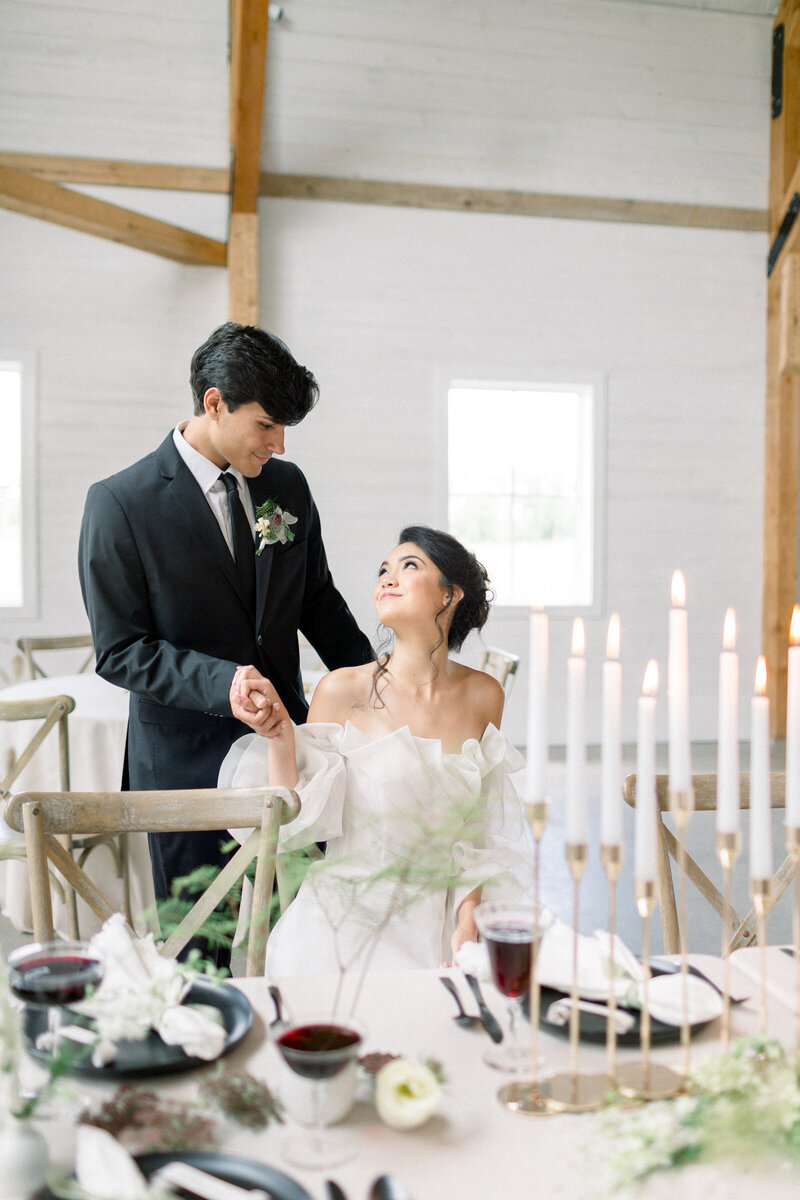 door-county-wedding-florist-atmospheric-floral