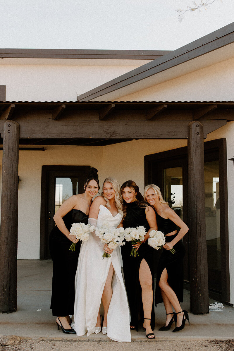 kelsey-kohl-wedding-preview-taylorraephotofilm-54
