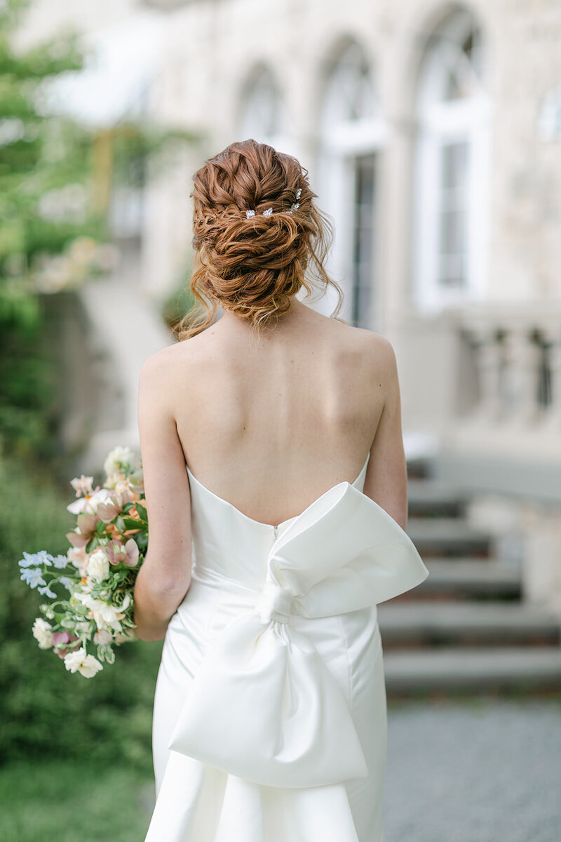 wedding-gown-with-big-bow
