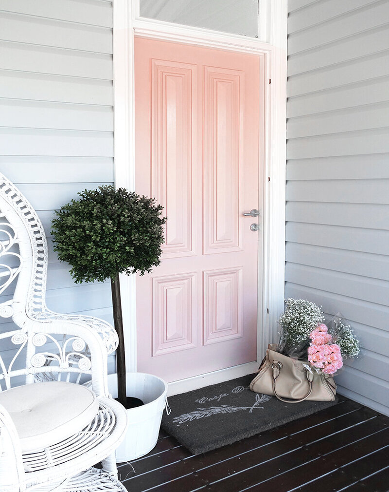 pink-front-door-kerrie-hess-2-sm