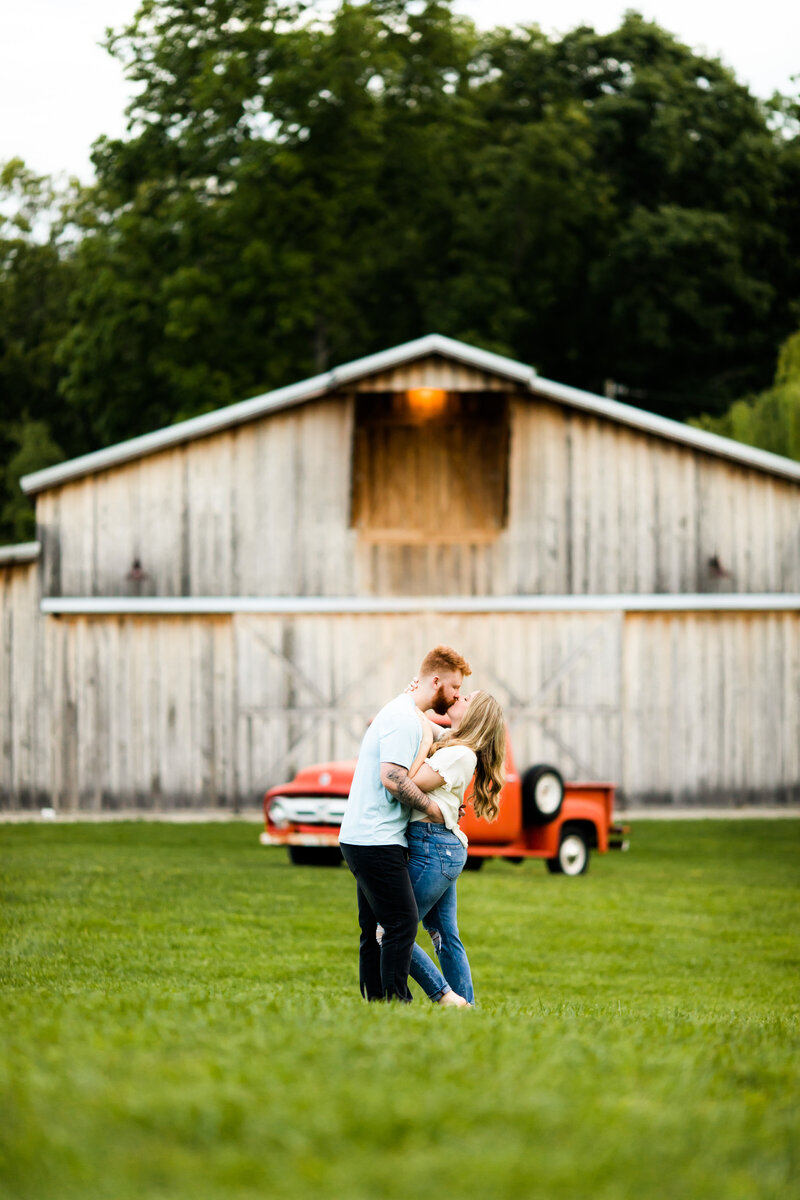 Noah+Jocelyn_Engagement-187