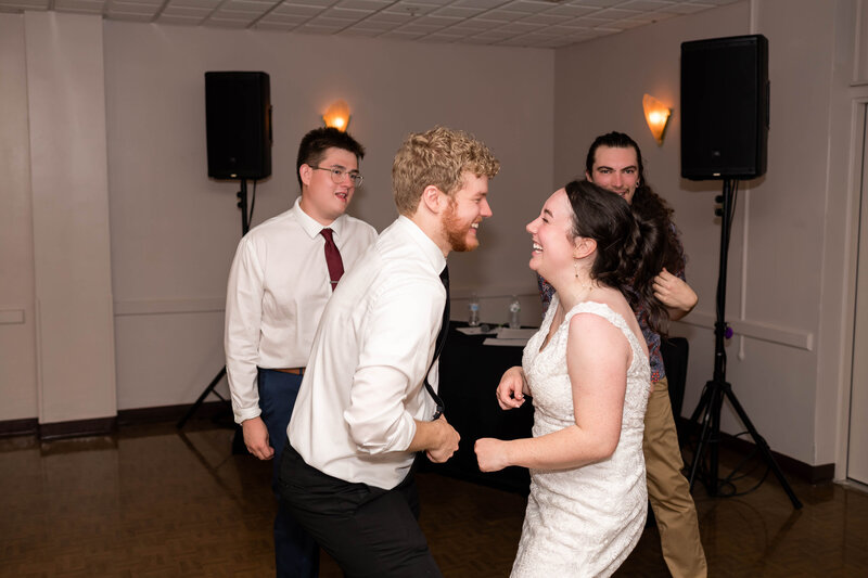 85-K&M - Grand Ledge Opera House Wedding - Mariah Kasten Photo