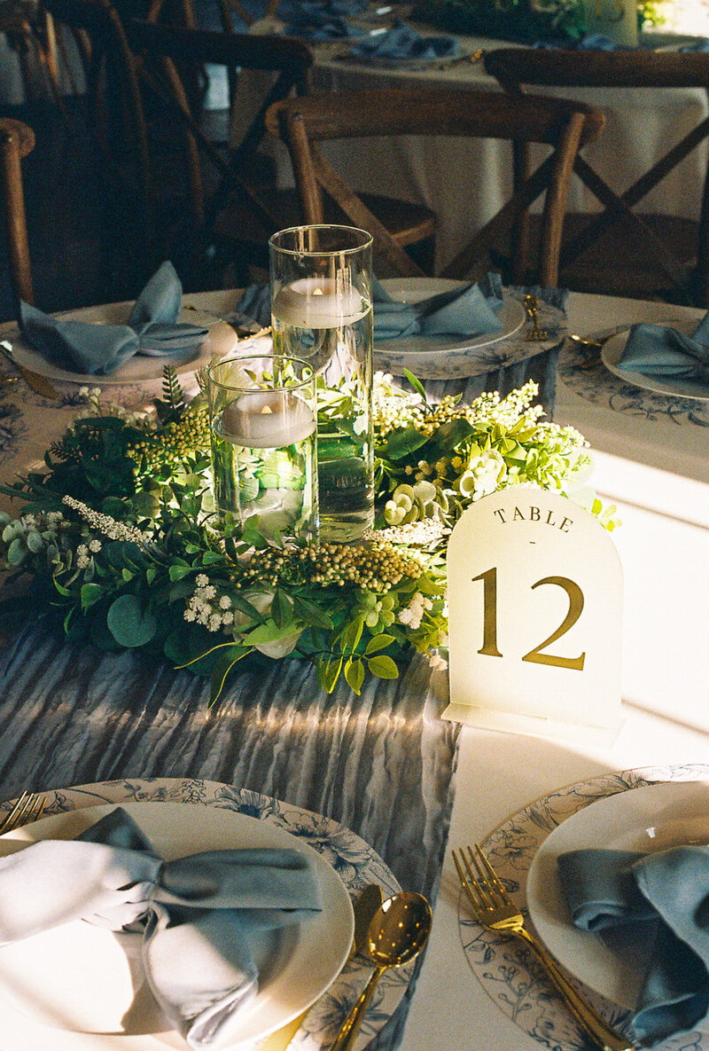 0704047_0704047-R1-033-15