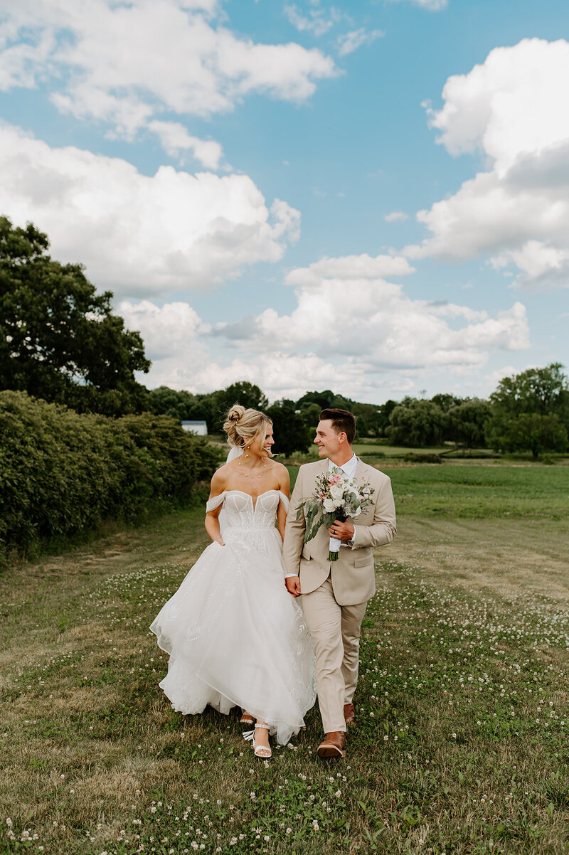 fall wedding pictures in ohio