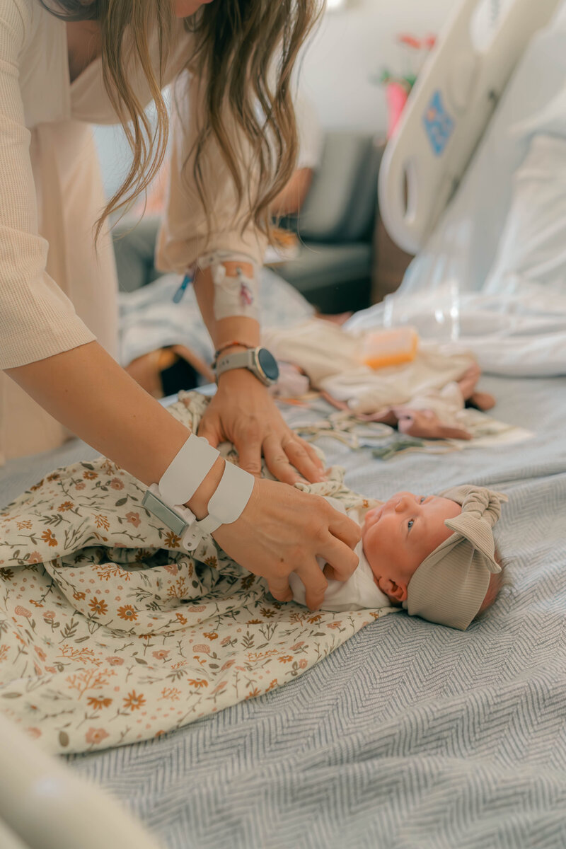 Fresh 48 Photography at Intermountain’s American Fork Hospital | Utah Newborn Photographer--5
