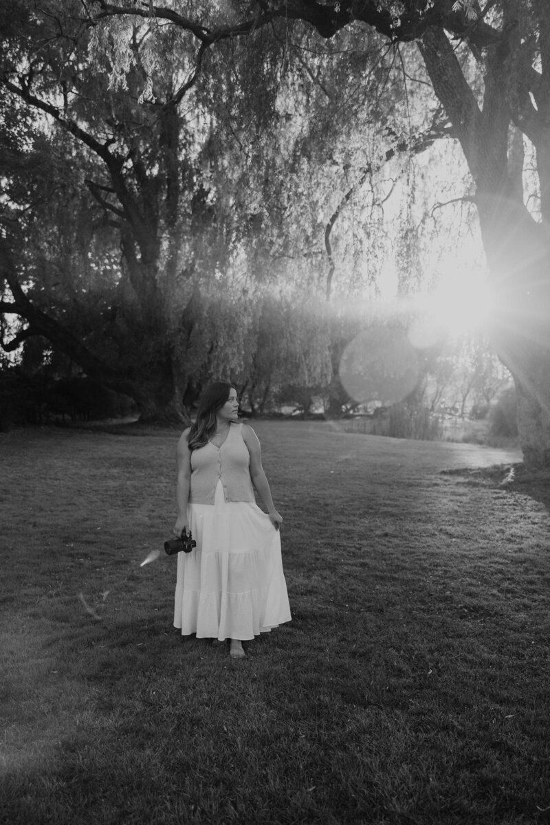WeddingPhotographerSmiling