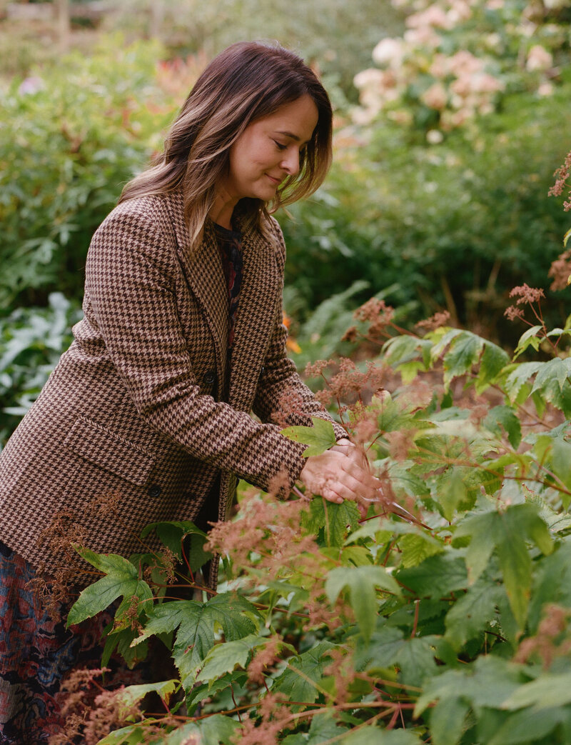 HighlandsShootMossFloralTaylorandPorter0325