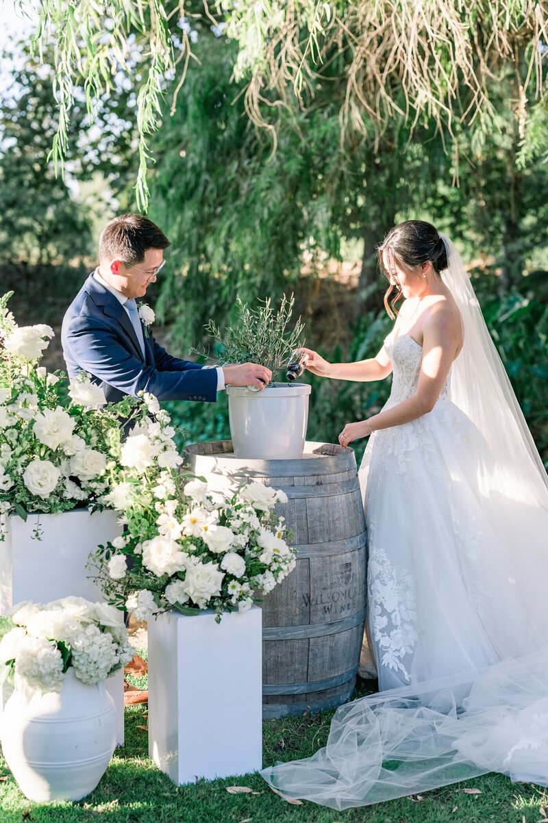 Nataly Hernandez Photography | SoCal Wedding Photographer | Destination Wedding Photographer | Film | Luxury | High end_0126
