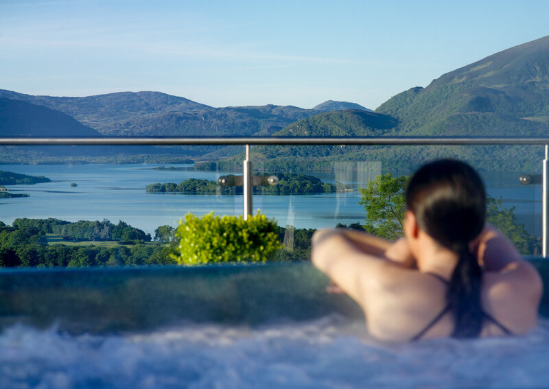 Waterstone - Aghadoe Heights Hotel & Spa - Killarney - Luxury Boutique Hotel - Aghadoe Heights Penthouse Hot Tub Large